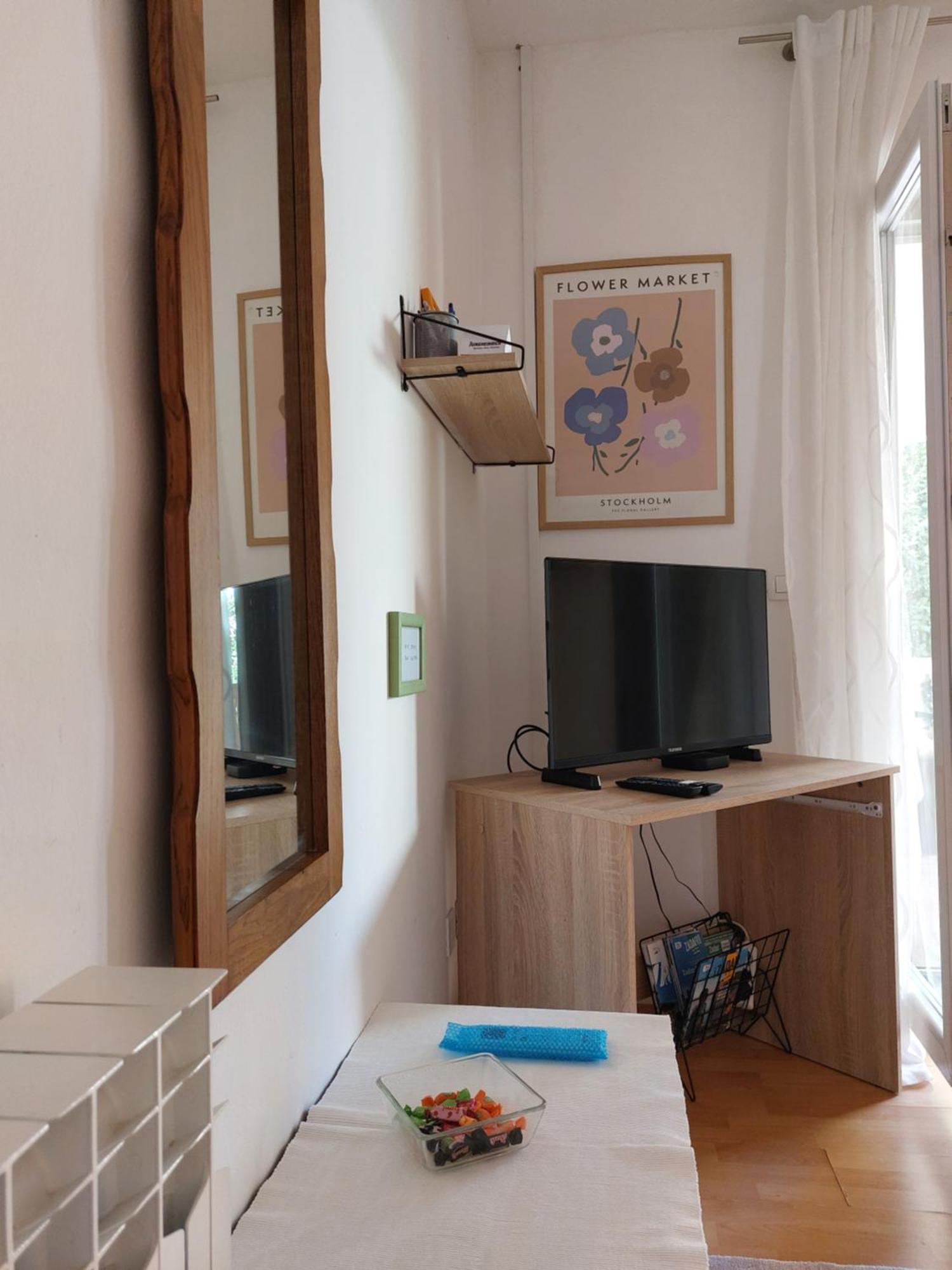 Goga Apartment เพทรอซาเน ภายนอก รูปภาพ